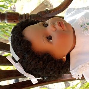 Vintage Susan Wakeen collection baby doll girl black African 1989